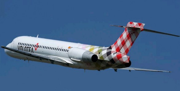 http://media.travelblog.it/6/692/Boeing-Volotea-586x299.jpg