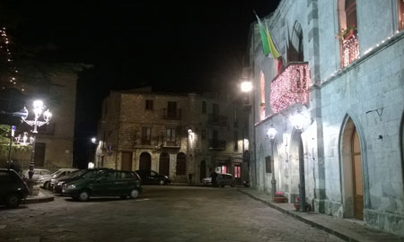 petralia piazza del popolo