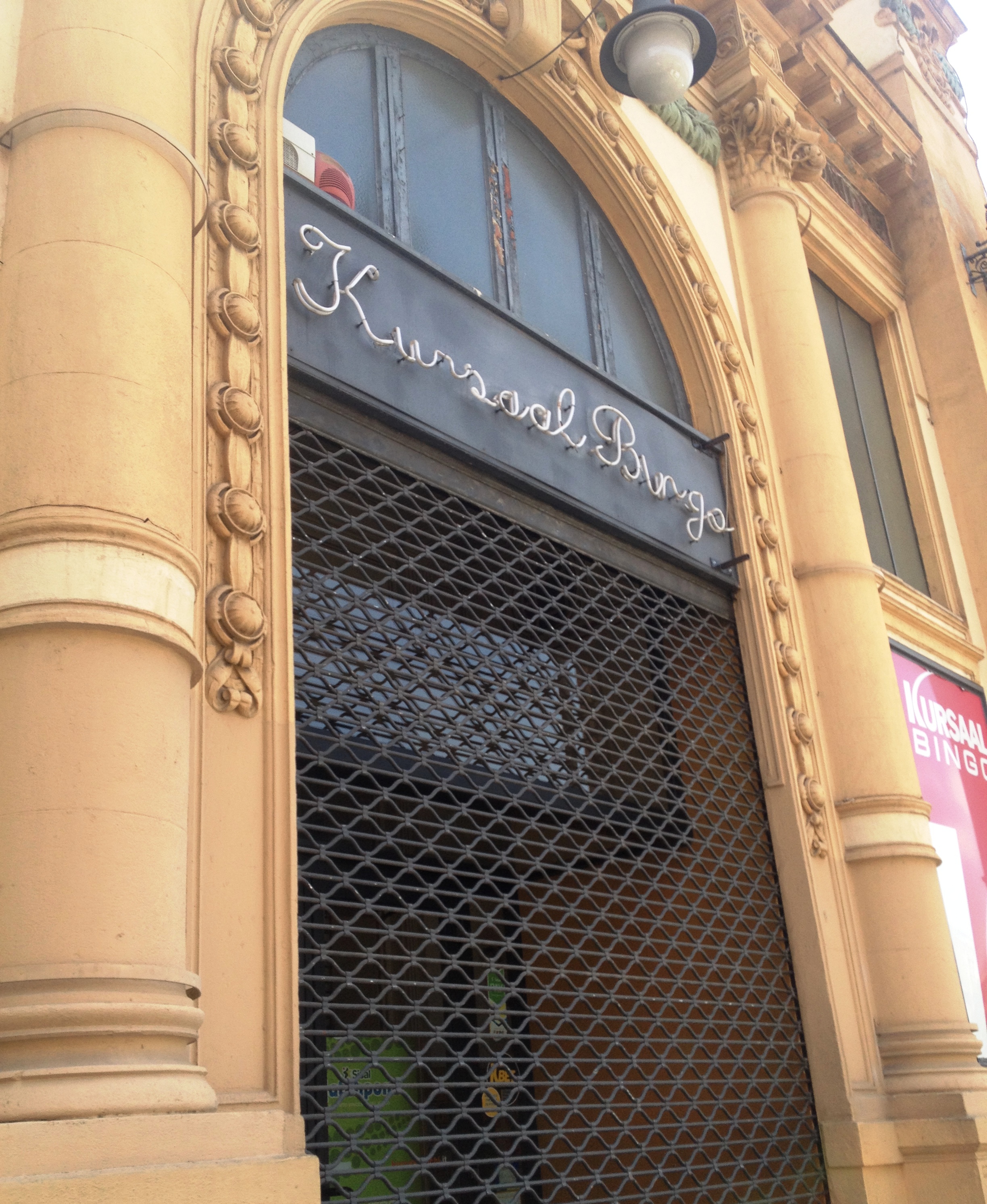 Il Bingo Kursaal di via Amari a Palermo