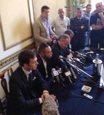 Fabrizio Miccoli durante la conferenza stampa di addio al Palermo