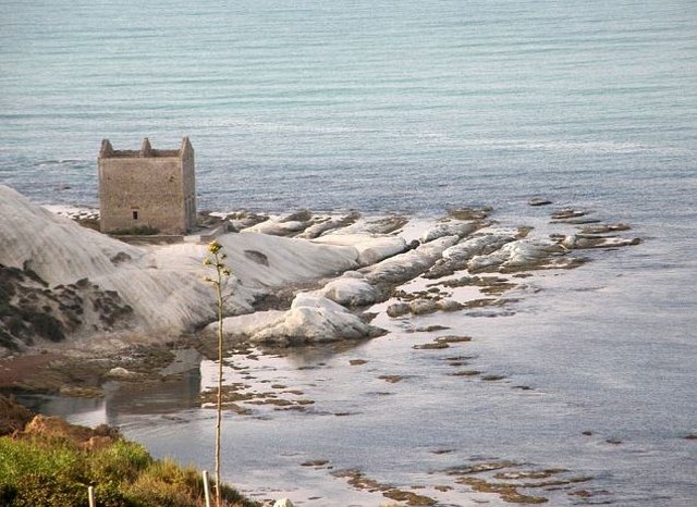 Punta Bianca