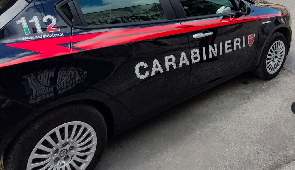 Tragedia nel catanese, bimba di 7 mesi muore dopo essere stata lanciata dal balcone dalla madre Tragedia nel catanese, bimba di 7 mesi muore dopo essere stata lanciata dal balcone dalla madre